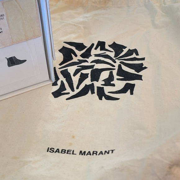 Isabel Marant Suede ankle boots in gently used condition - Picture 4 of 4